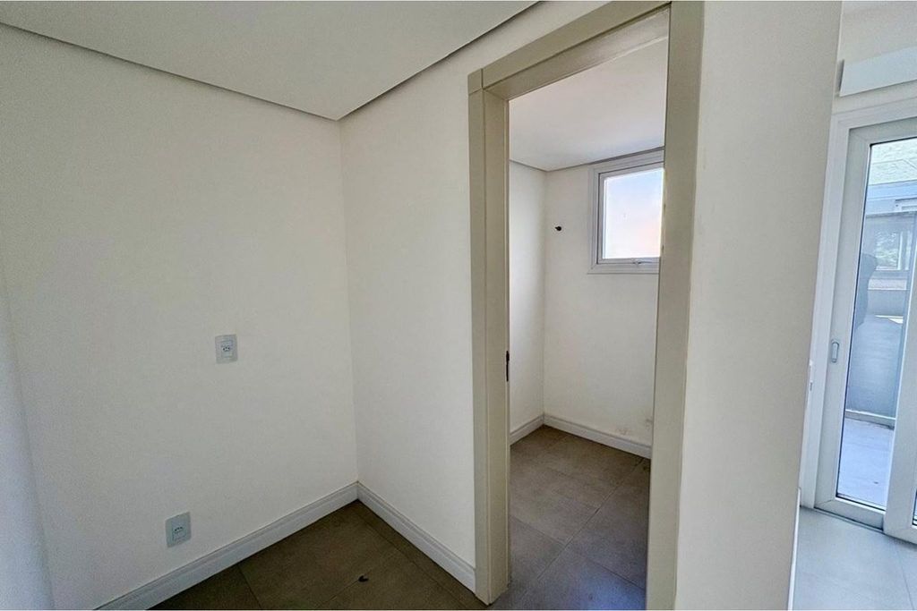 Casa, 5 quartos, 302 m² - Foto 35
