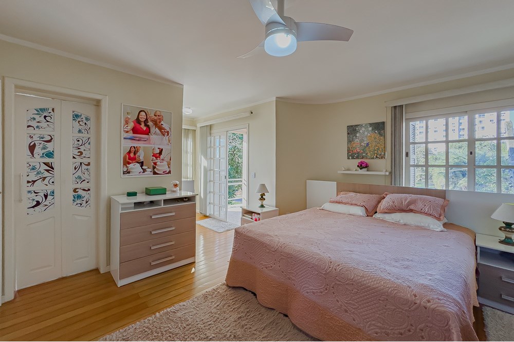 Casa à venda com 3 quartos, 214m² - Foto 34
