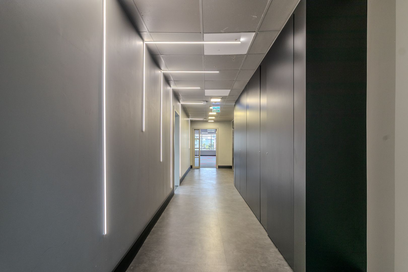 Prédio Inteiro para alugar com 4 quartos, 3451m² - Foto 62