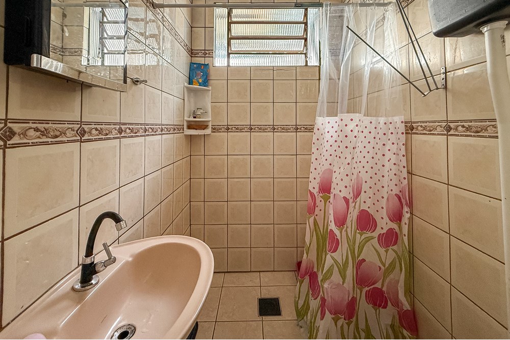Casa à venda com 6 quartos, 285m² - Foto 13