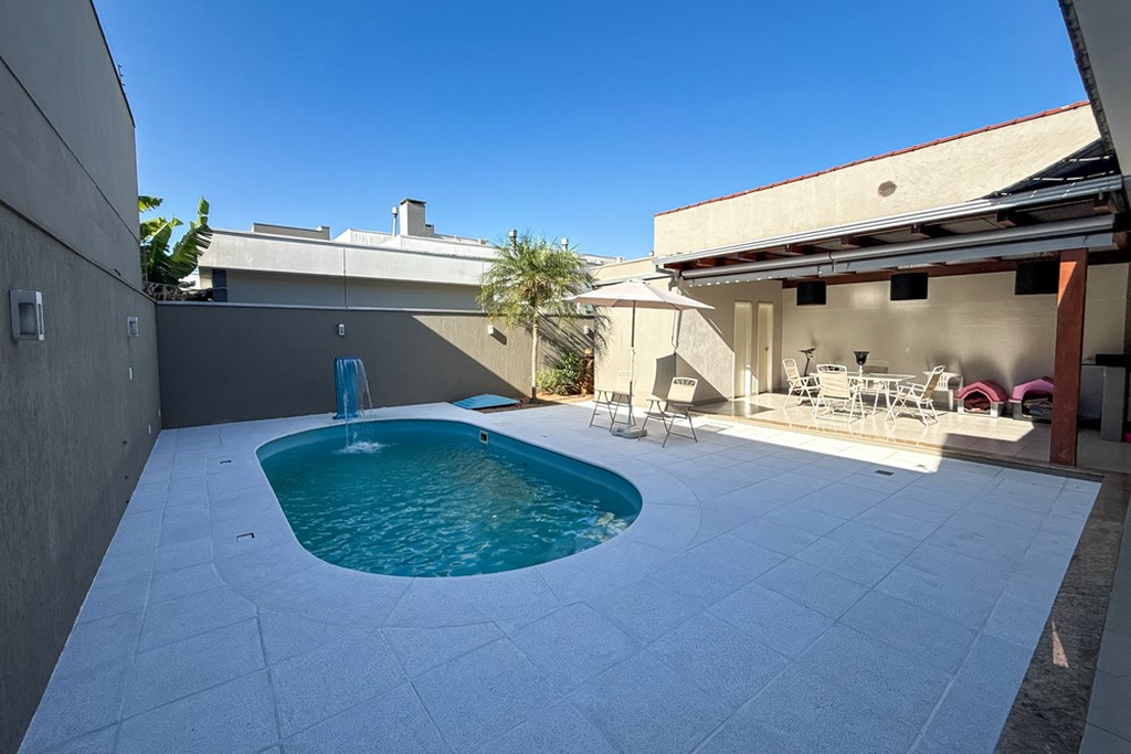 Casa, 4 quartos, 240 m² - Foto 58