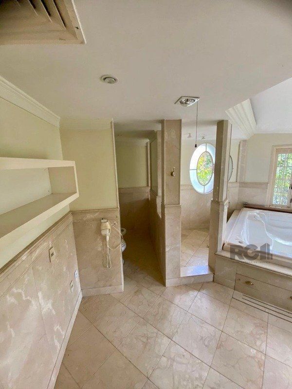 Casa para alugar com 5 quartos, 721m² - Foto 9