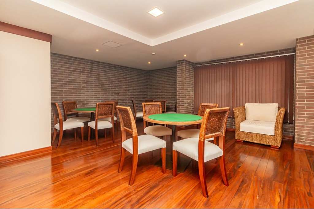 Apartamento à venda com 2 quartos, 62m² - Foto 17