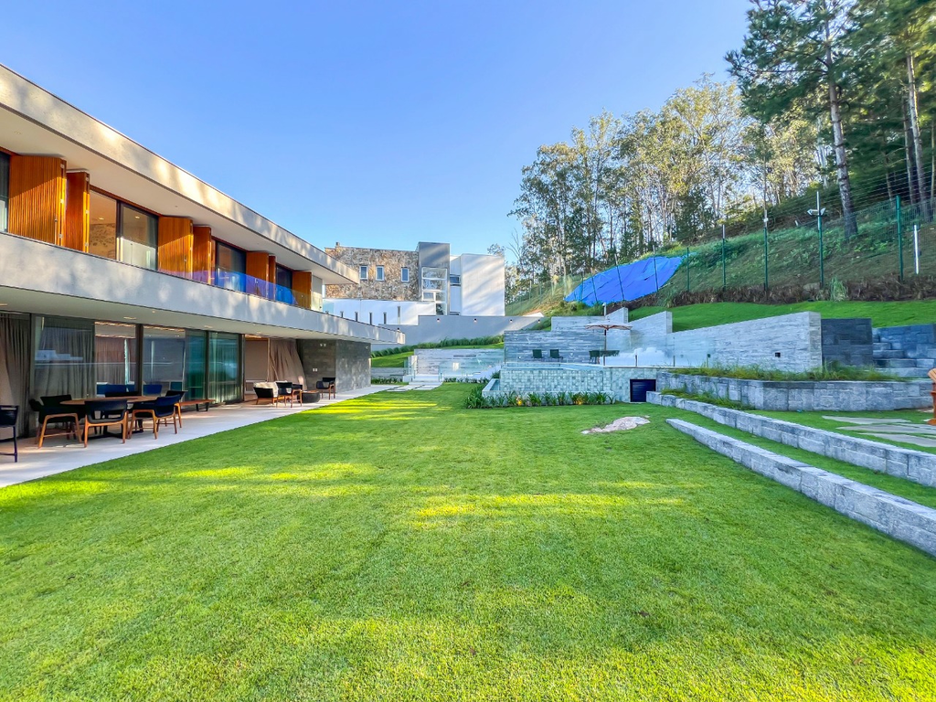 Casa de Condomínio à venda com 4 quartos, 586m² - Foto 7