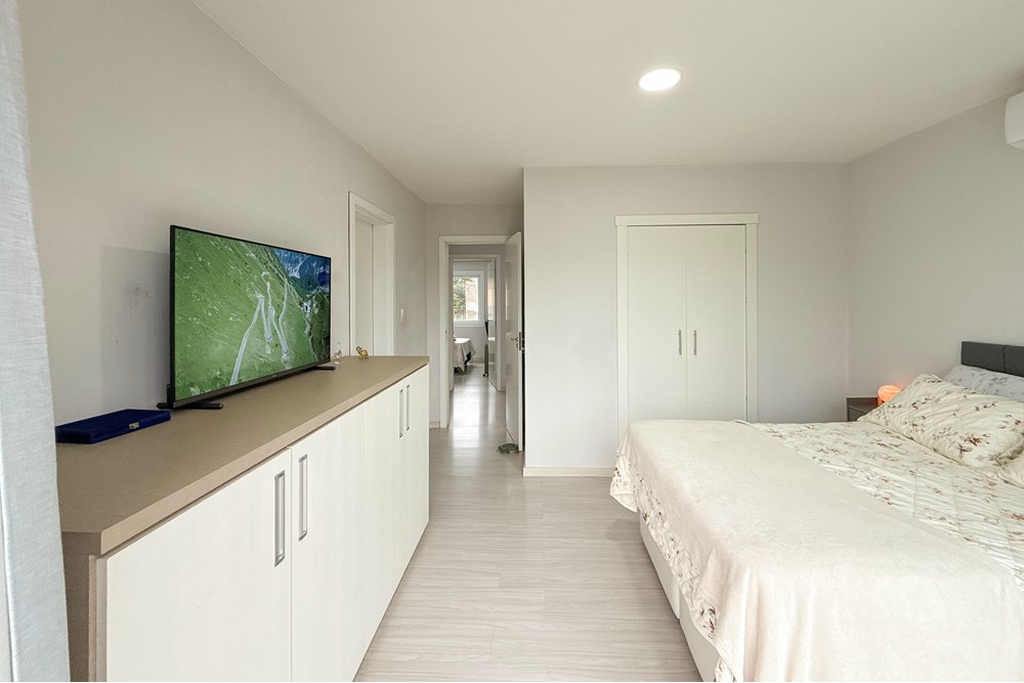 Casa à venda com 5 quartos, 194m² - Foto 46