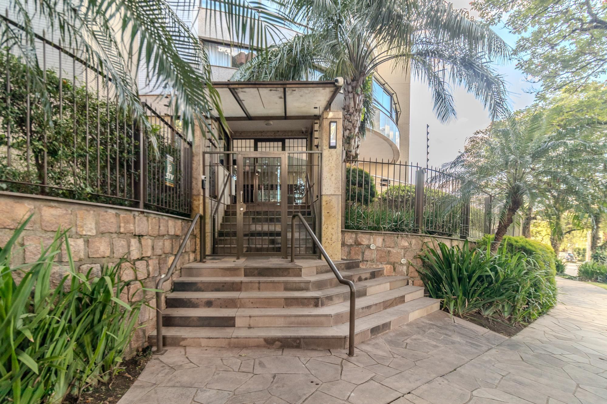 Apartamento, 3 quartos, 218 m² - Foto 2