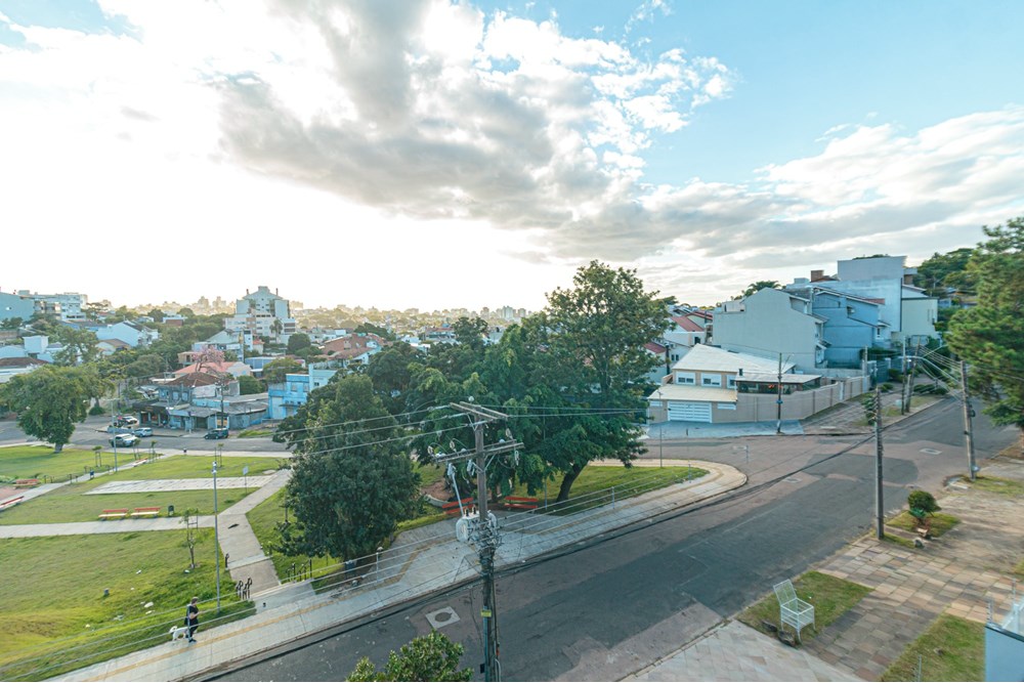 Casa à venda com 4 quartos, 310m² - Foto 16
