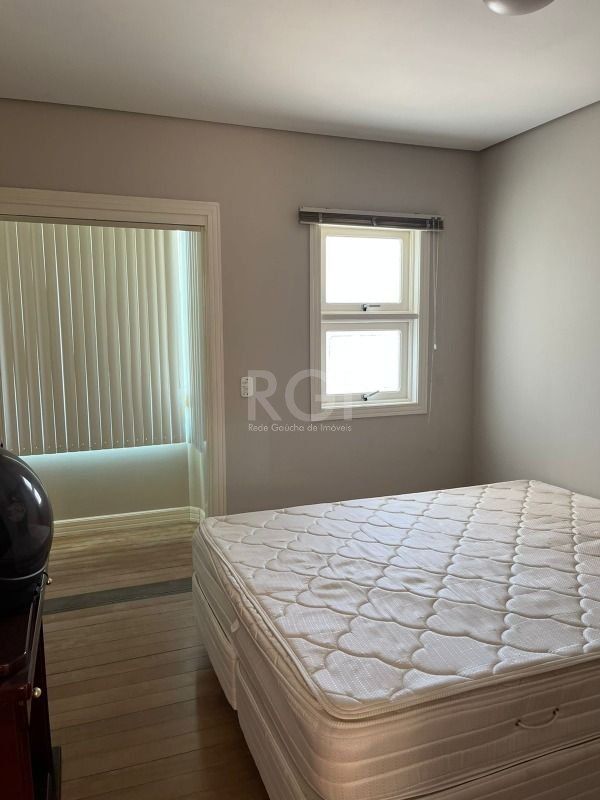 Casa à venda com 4 quartos, 320m² - Foto 100