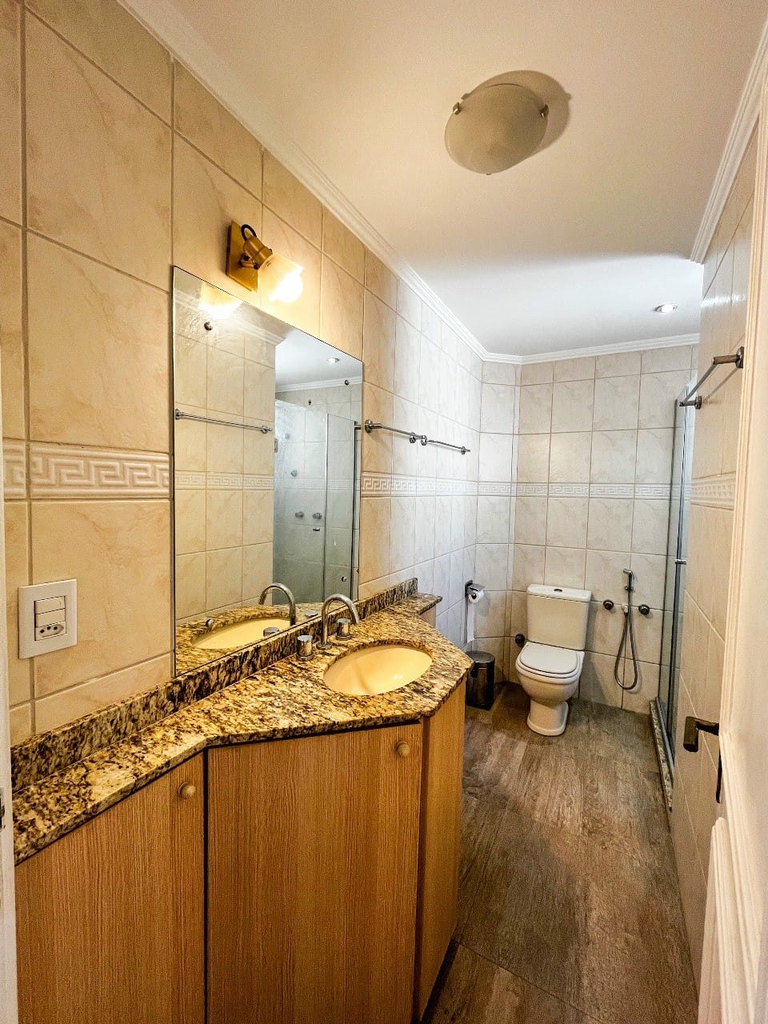 Casa à venda com 4 quartos, 213m² - Foto 16