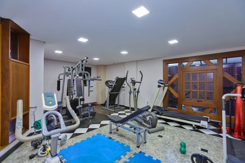 Apartamento à venda com 4 quartos, 236m² - Foto 11