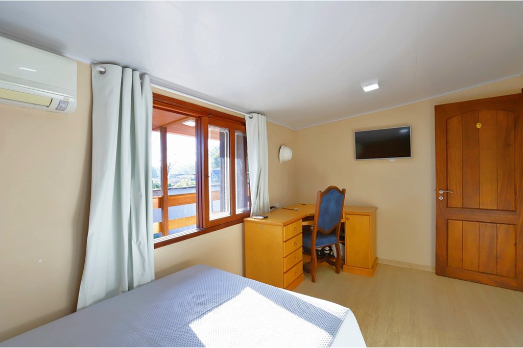 Casa à venda com 3 quartos, 264m² - Foto 10