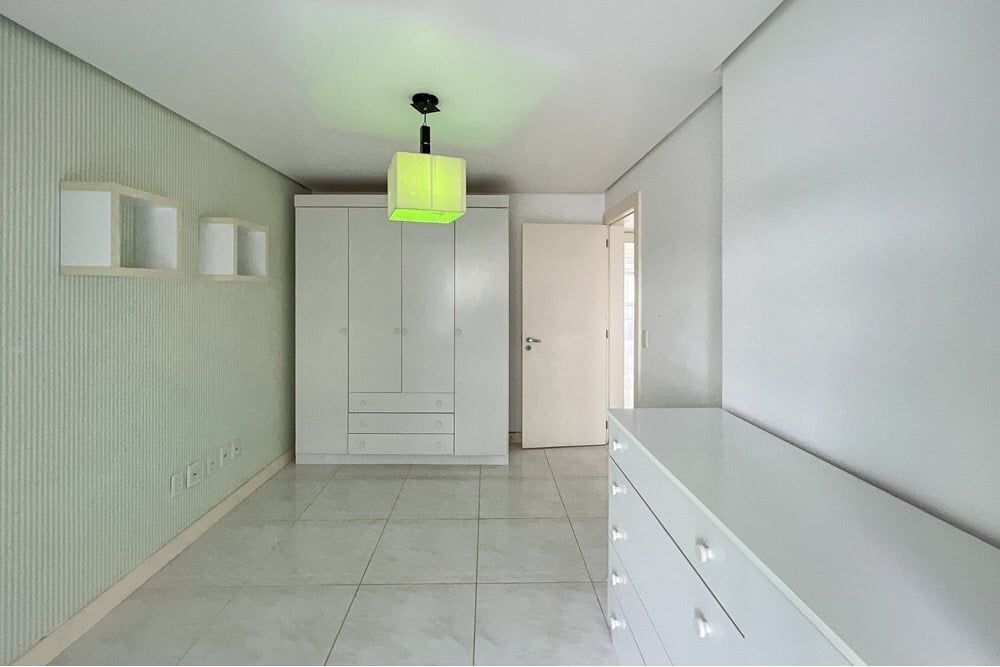 Apartamento à venda com 3 quartos, 145m² - Foto 34