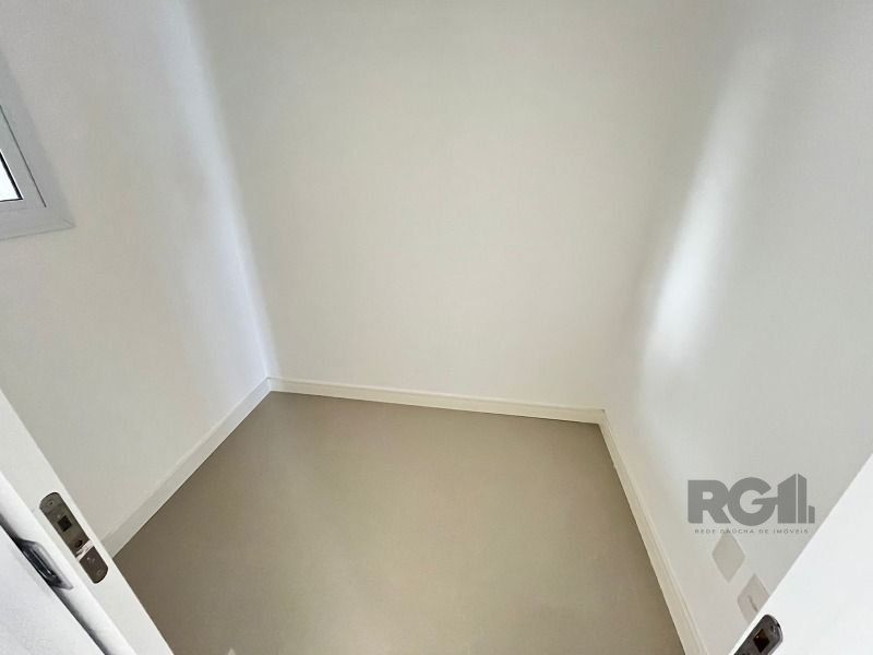 Apartamento à venda com 6 quartos, 300m² - Foto 14