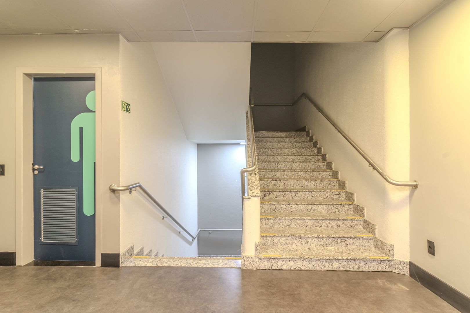 Prédio Inteiro para alugar com 4 quartos, 3451m² - Foto 67