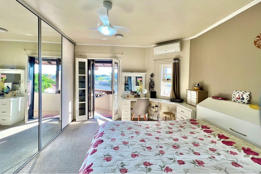 Casa, 3 quartos, 240 m² - Foto 32