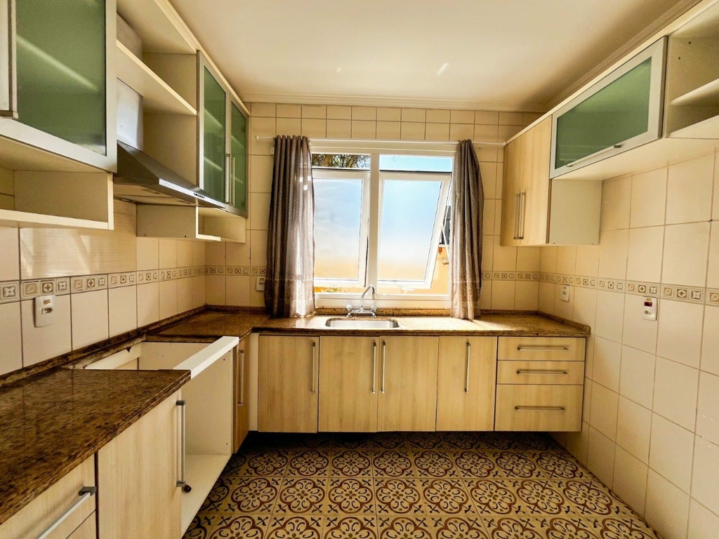Casa à venda com 4 quartos, 213m² - Foto 21