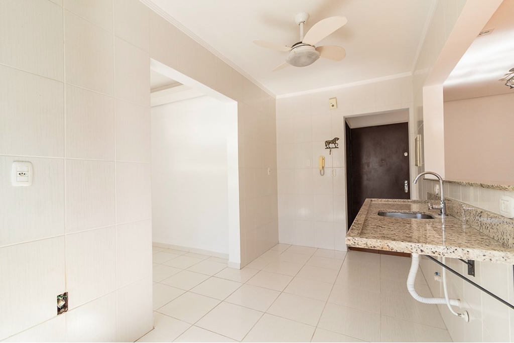 Apartamento à venda com 2 quartos, 76m² - Foto 24