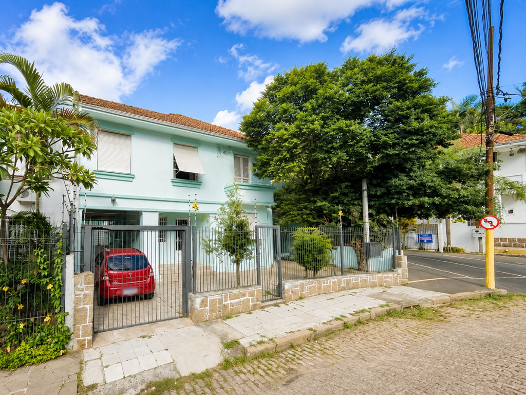 Casa, 3 quartos, 269 m² - Foto 1