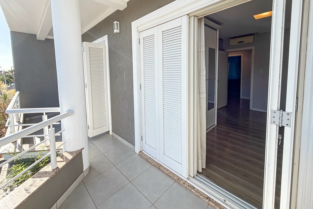 Casa, 4 quartos, 240 m² - Foto 5