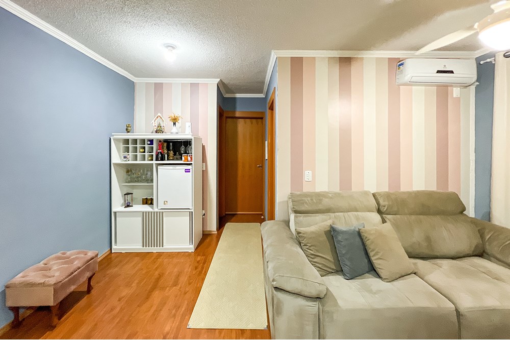Apartamento à venda com 2 quartos, 51m² - Foto 2