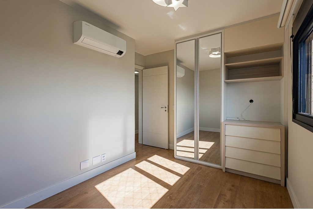 Apartamento à venda com 3 quartos, 97m² - Foto 11