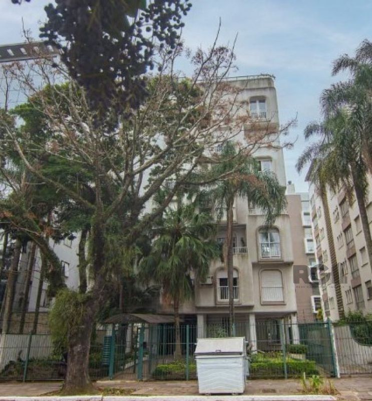 Apartamento à venda com 3 quartos, 147m² - Foto 3