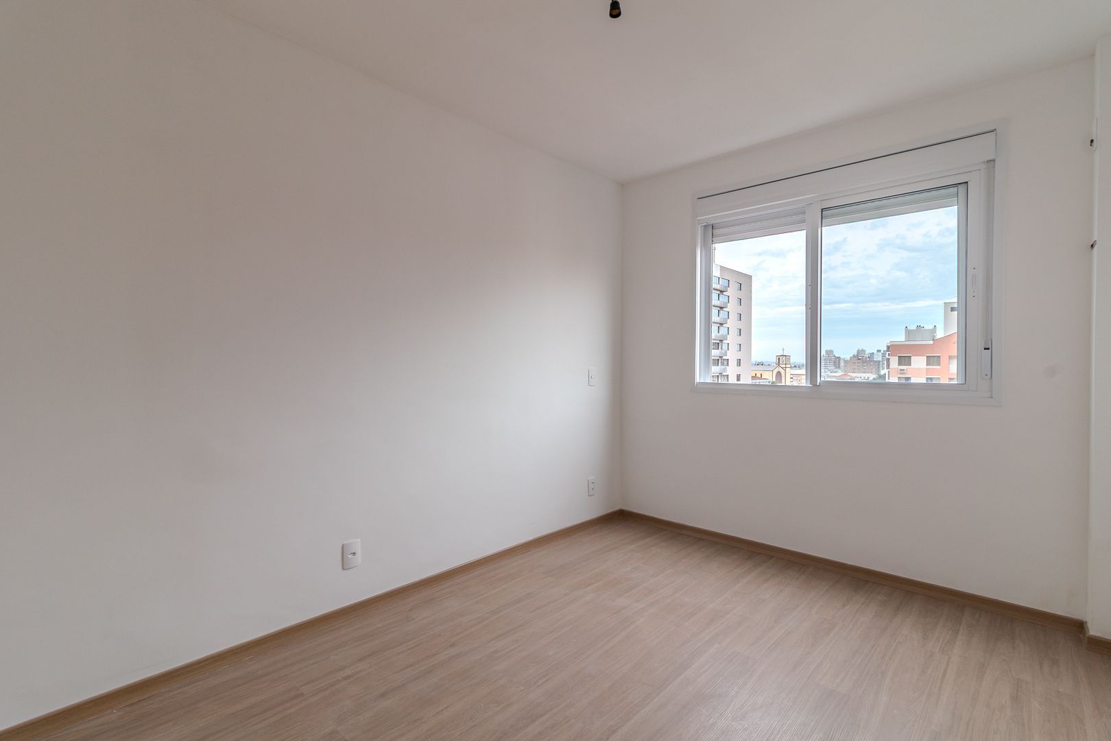 Apartamento à venda com 3 quartos, 66m² - Foto 15