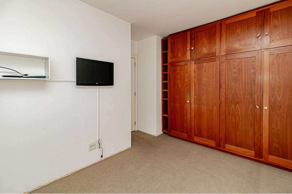 Apartamento à venda com 2 quartos, 62m² - Foto 44