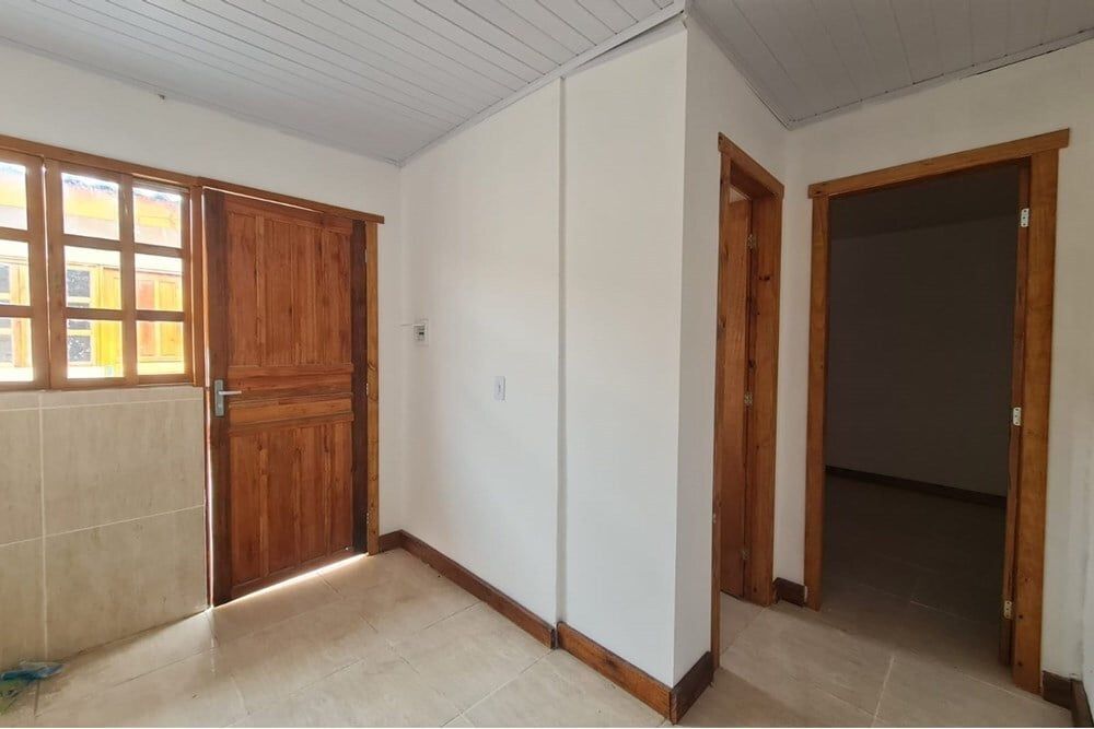 Casa à venda com 1 quarto, 24m² - Foto 2