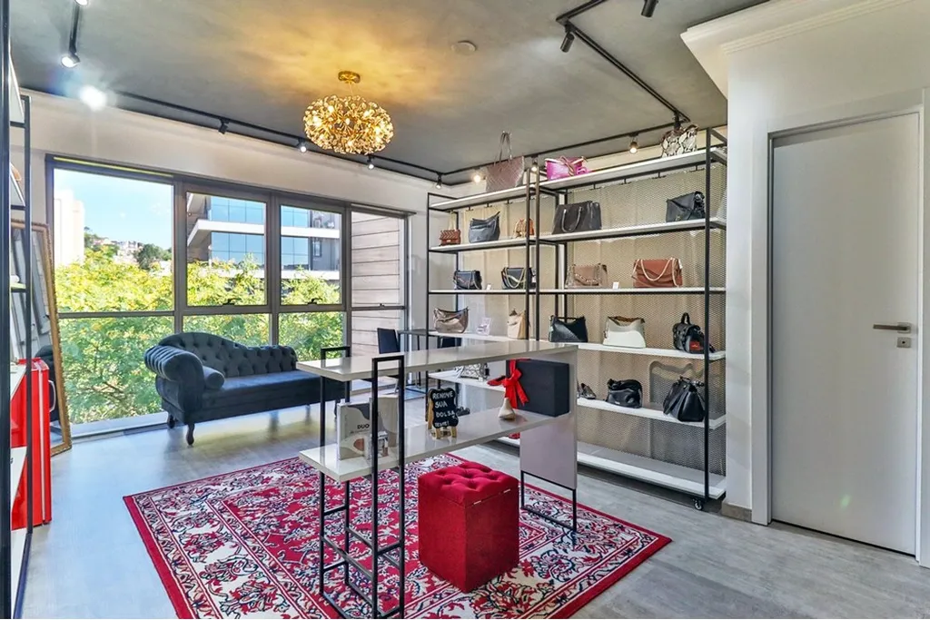 Depósito-Galpão, 34 m² - Foto 1