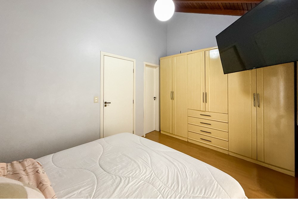 Casa à venda com 2 quartos, 99m² - Foto 5