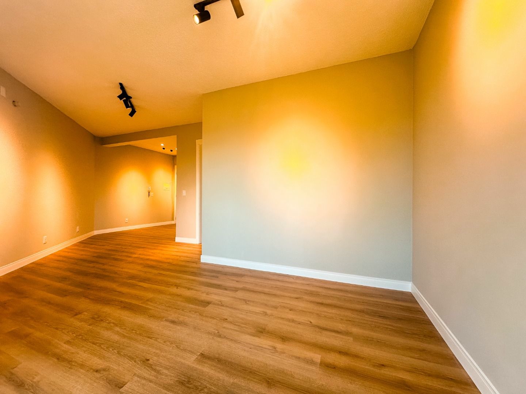 Apartamento à venda com 1 quarto, 50m² - Foto 2
