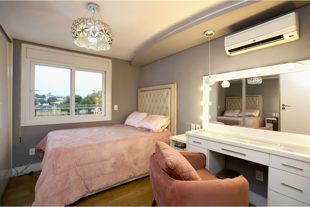 Casa à venda com 4 quartos, 321m² - Foto 11