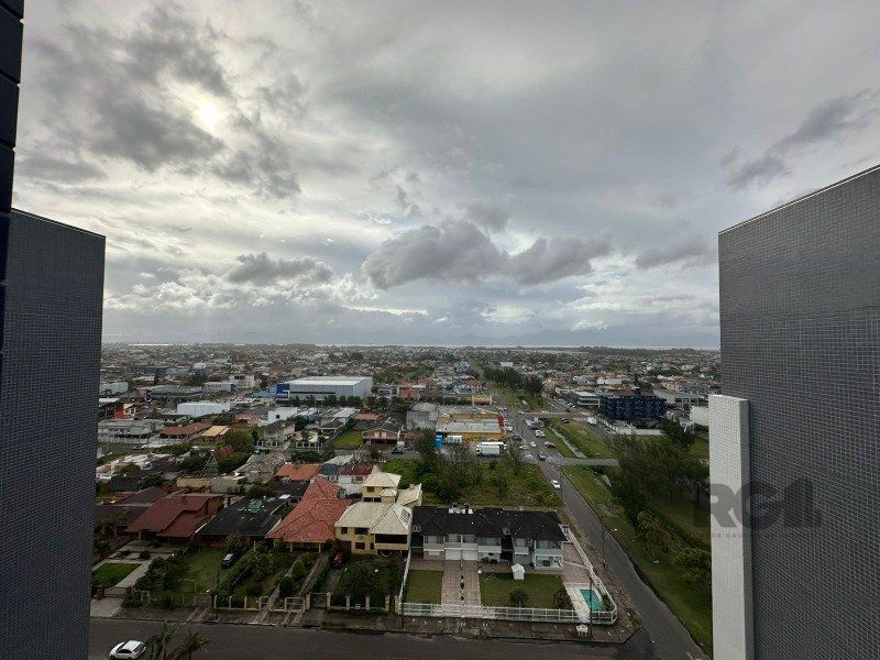 Apartamento à venda com 2 quartos, 70m² - Foto 12