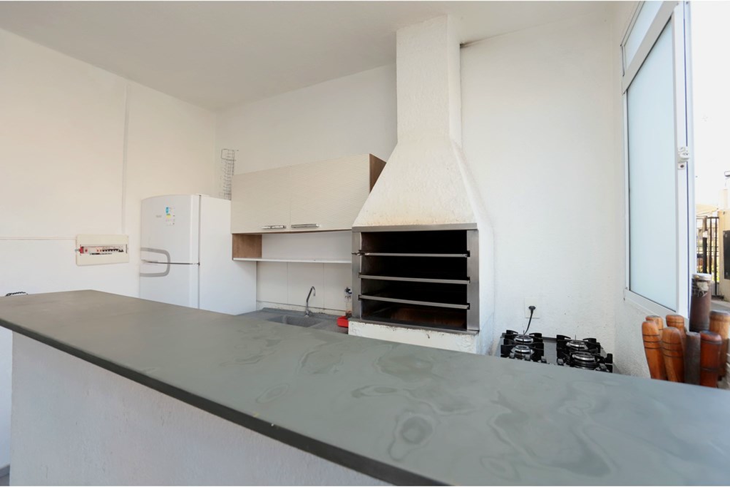 Apartamento à venda com 2 quartos, 41m² - Foto 9