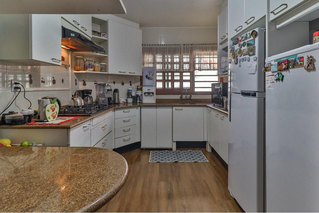 Casa, 5 quartos, 326 m² - Foto 3