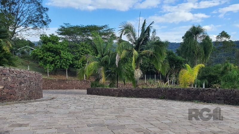 Chácara à venda com 5 quartos, 999m² - Foto 2