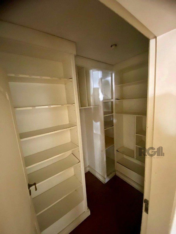 Casa para alugar com 5 quartos, 721m² - Foto 30