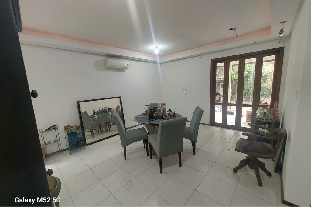 Casa à venda com 2 quartos, 81m² - Foto 13