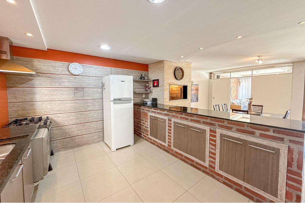 Casa, 3 quartos, 209 m² - Foto 62