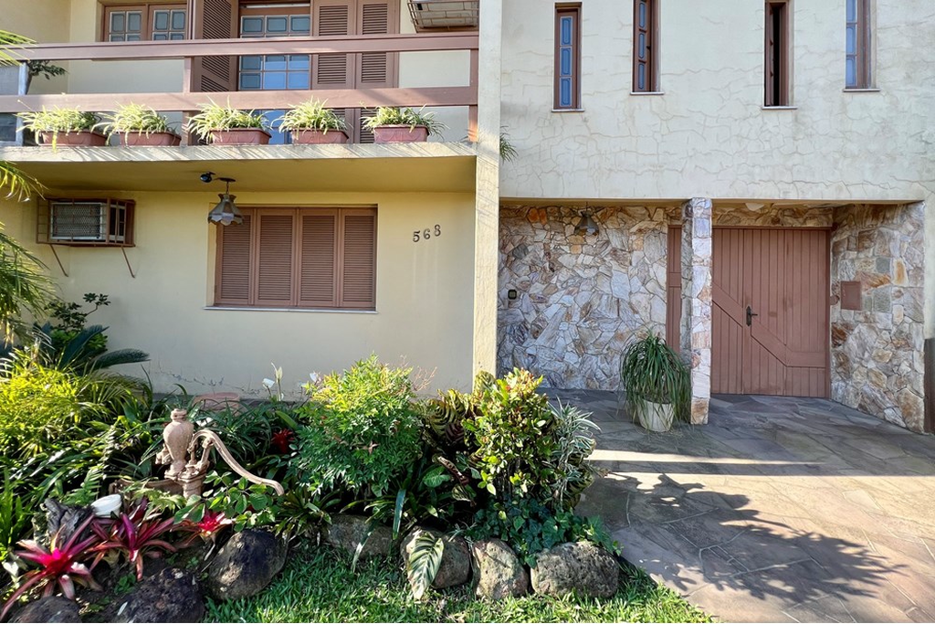 Casa, 3 quartos, 261 m² - Foto 27