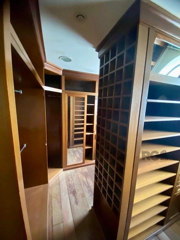 Casa para alugar com 5 quartos, 721m² - Foto 26
