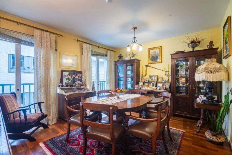 Apartamento à venda com 3 quartos, 147m² - Foto 13