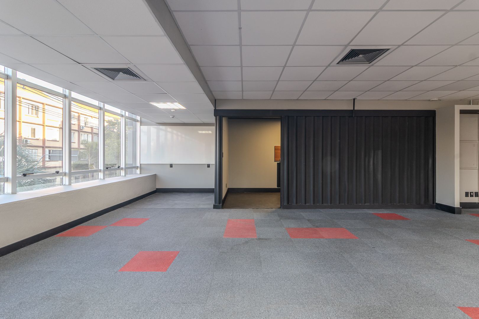 Prédio Inteiro para alugar com 4 quartos, 3451m² - Foto 27