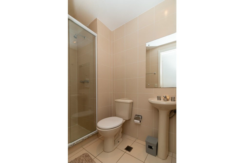 Apartamento à venda com 2 quartos, 68m² - Foto 30