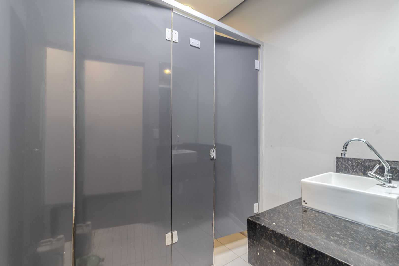 Prédio Inteiro para alugar com 4 quartos, 3451m² - Foto 18