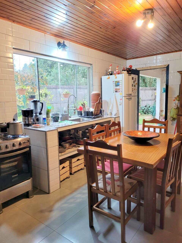 Casa à venda com 2 quartos, 134m² - Foto 3