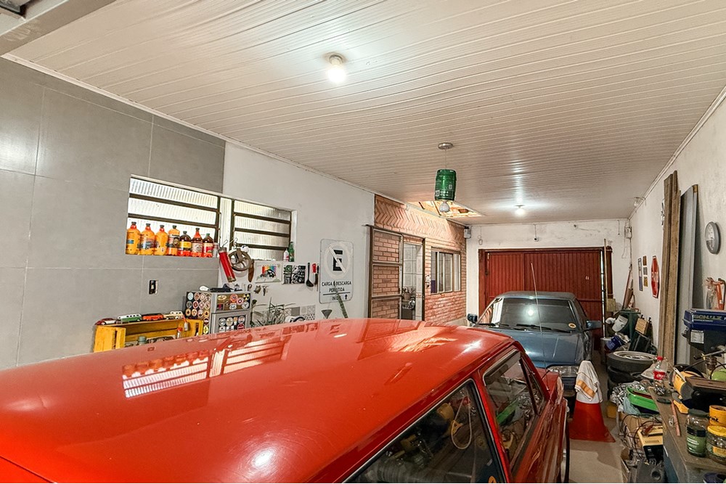 Casa à venda com 6 quartos, 285m² - Foto 18