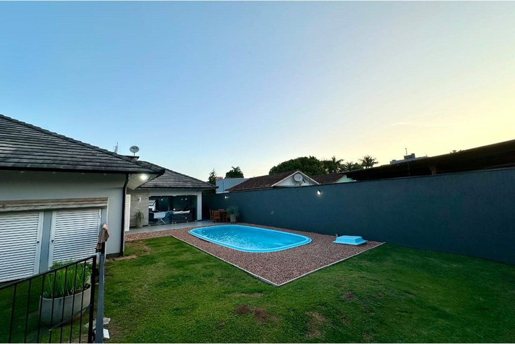 Casa, 3 quartos, 295 m² - Foto 4