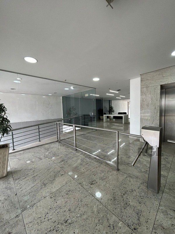 Conjunto Comercial-Sala para alugar com 1 quarto, 99m² - Foto 3